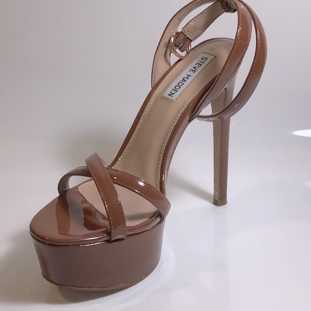 Steve Madden Brown Platform Heels